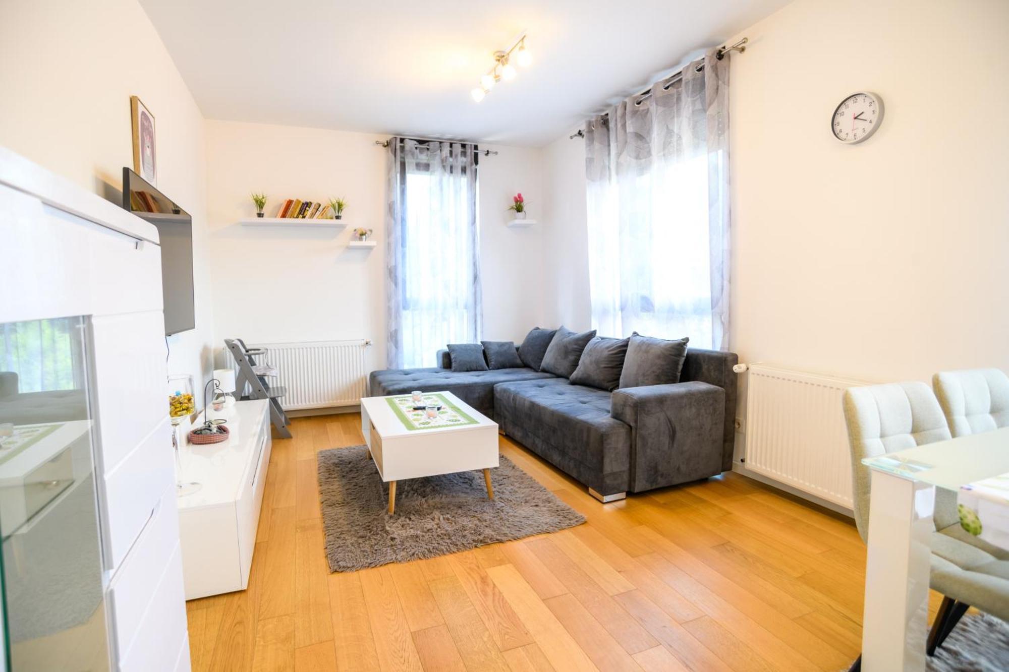 Apartman Zabok Centar Zewnętrze zdjęcie