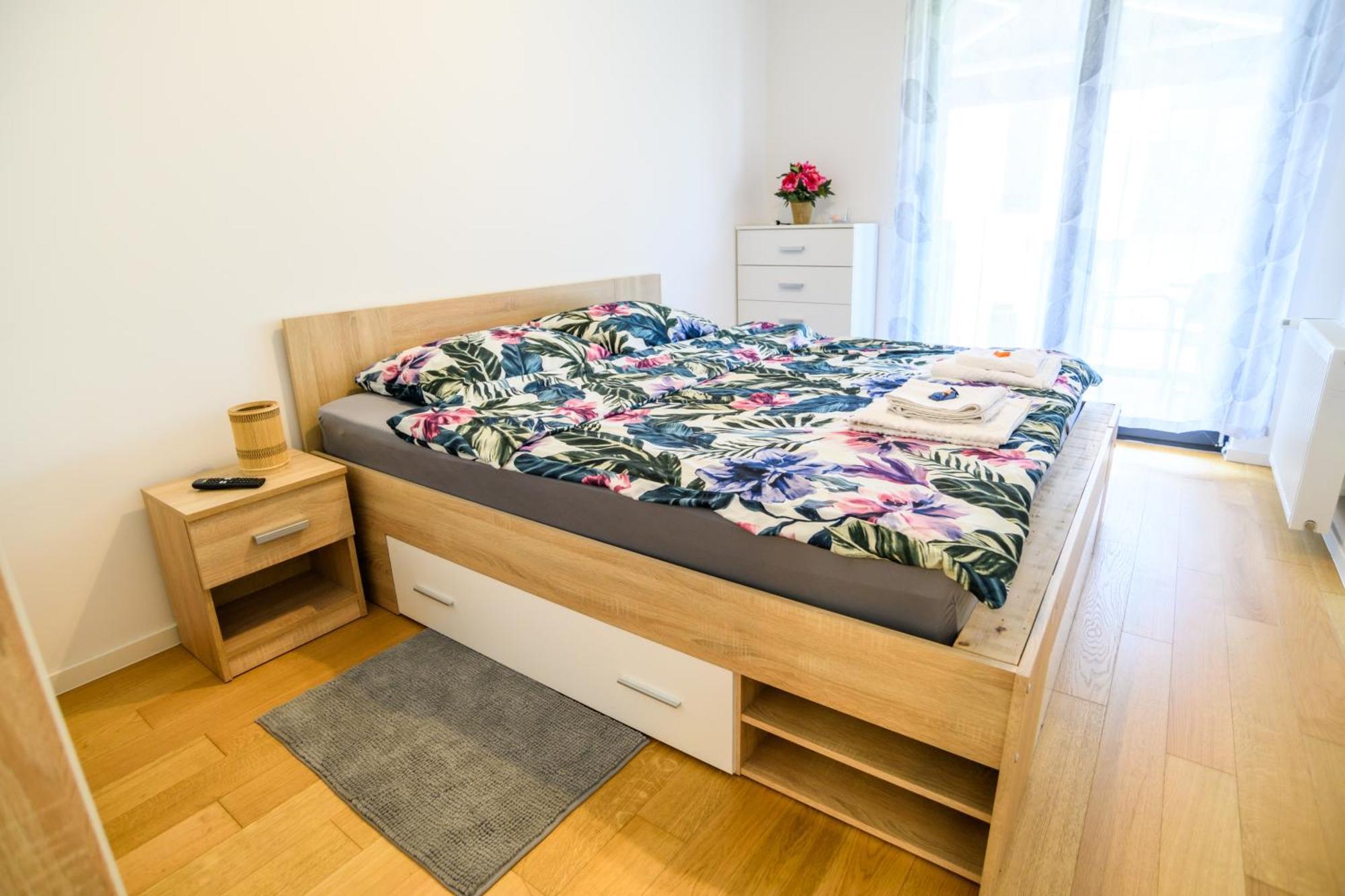 Apartman Zabok Centar Zewnętrze zdjęcie